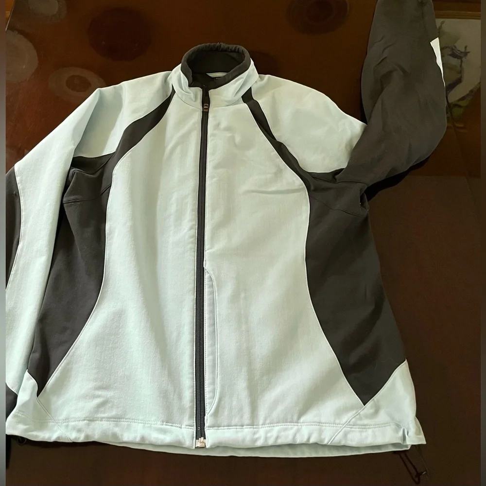 REI woman’s light weight blue and black jacket Size L - Picture 9 of 10
